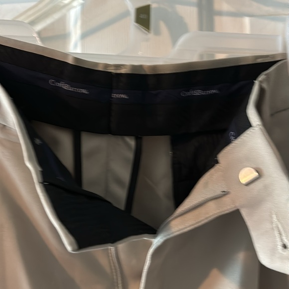 Men’s pleated khaki pants - Picture 3 of 8